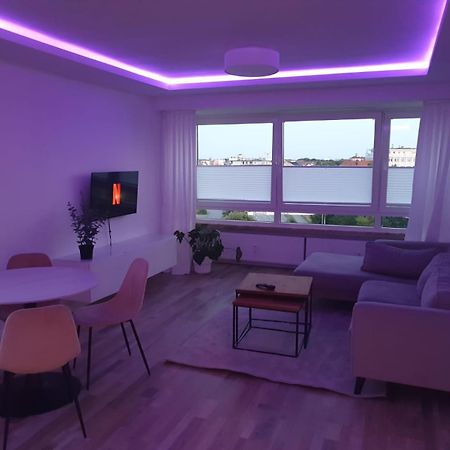 Appartamento Moebeliertes Wohnen Auf Zeit Am Yachthafen Bremerhaven Esterno foto