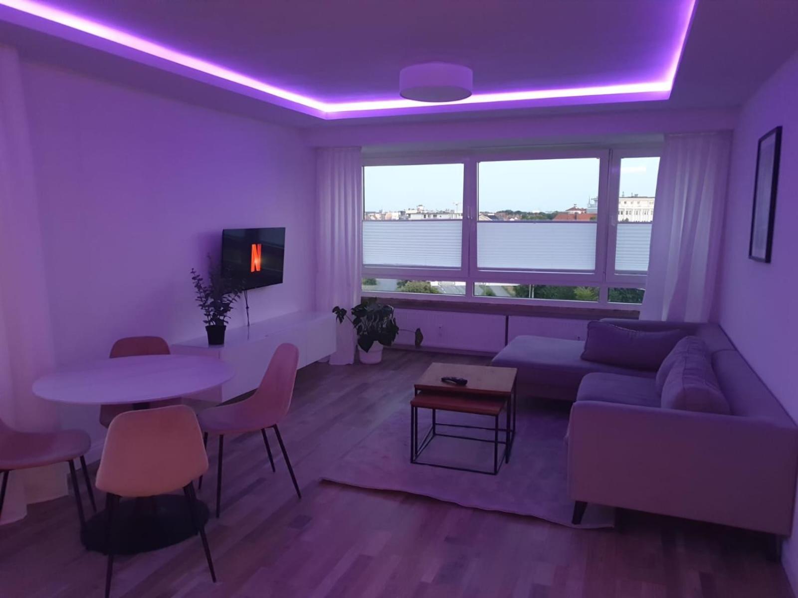 Appartamento Moebeliertes Wohnen Auf Zeit Am Yachthafen Bremerhaven Esterno foto