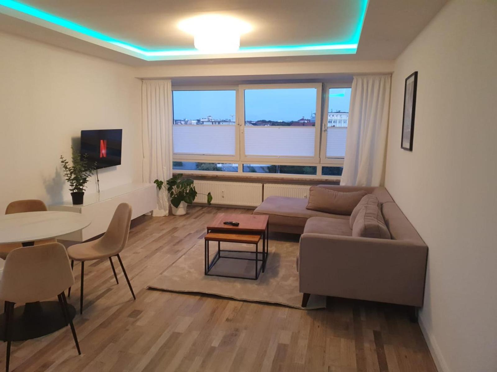 Appartamento Moebeliertes Wohnen Auf Zeit Am Yachthafen Bremerhaven Esterno foto