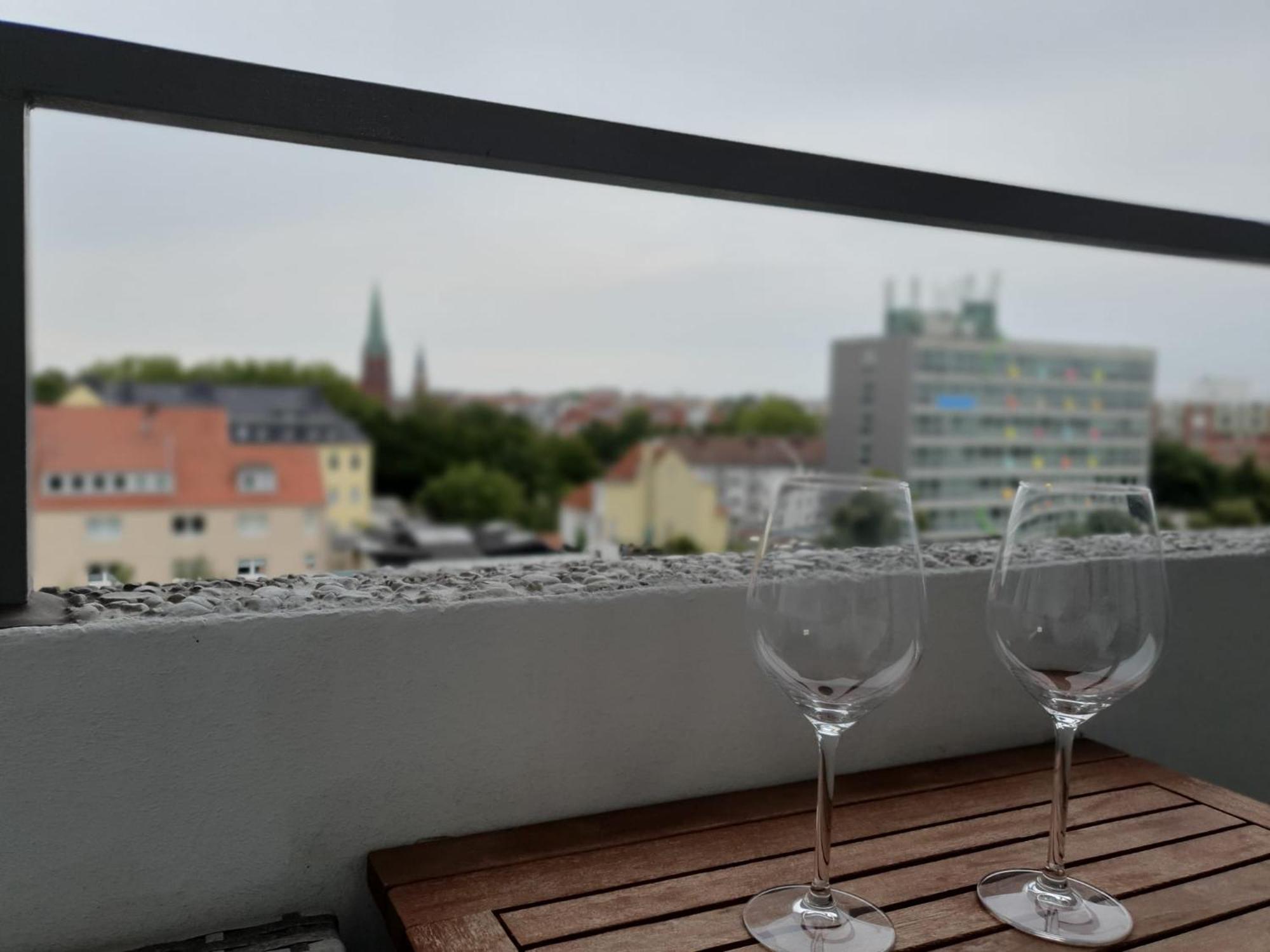 Appartamento Moebeliertes Wohnen Auf Zeit Am Yachthafen Bremerhaven Esterno foto